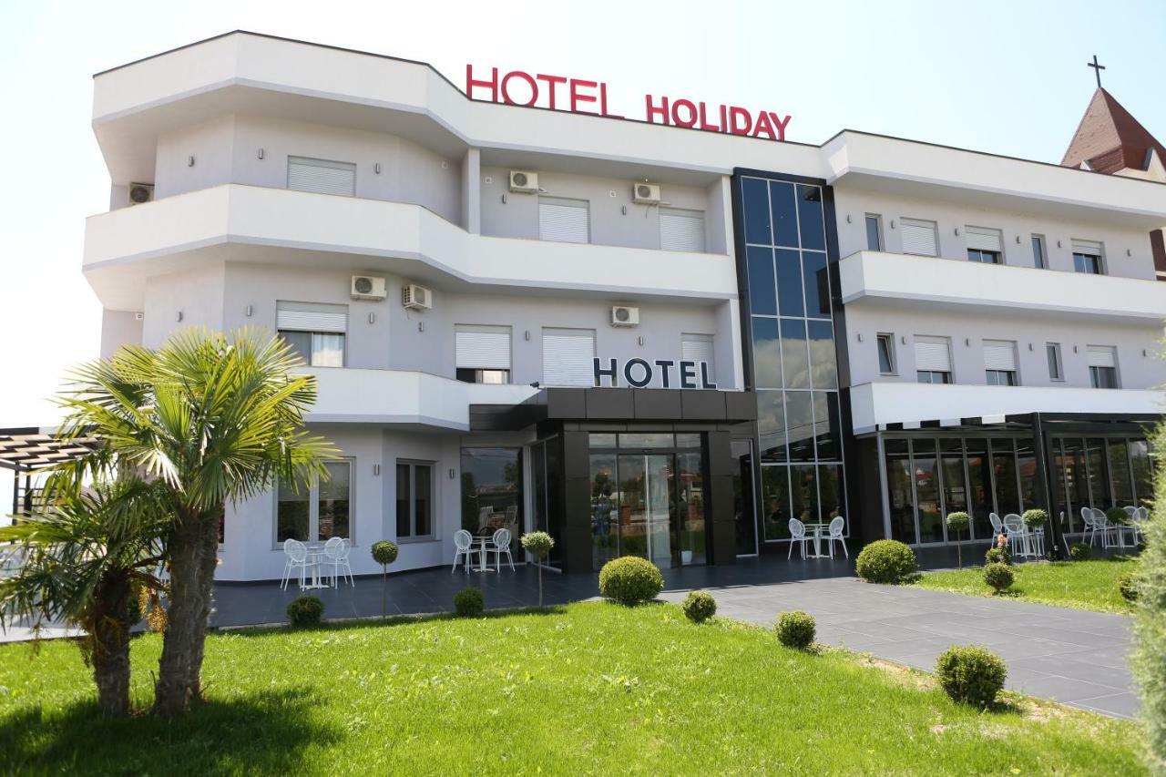 Hotel Holiday Koplik Dış mekan fotoğraf