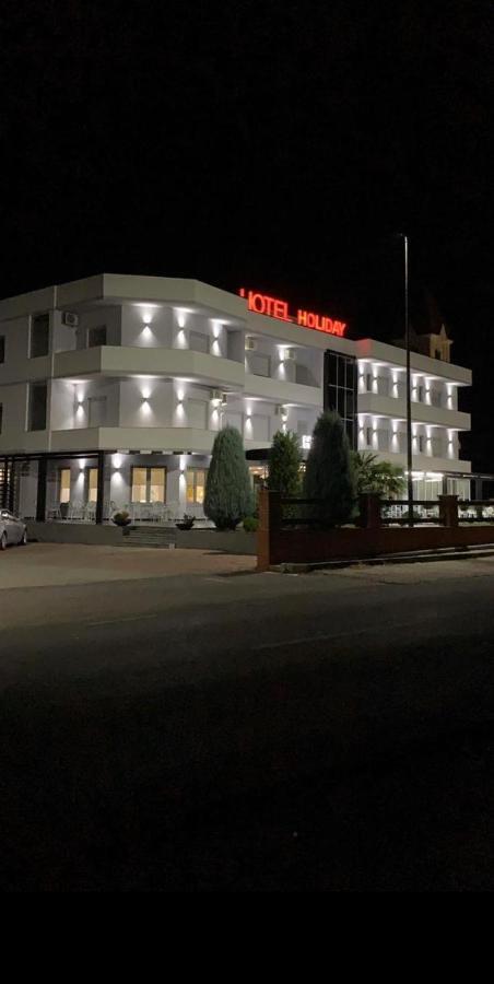 Hotel Holiday Koplik Dış mekan fotoğraf